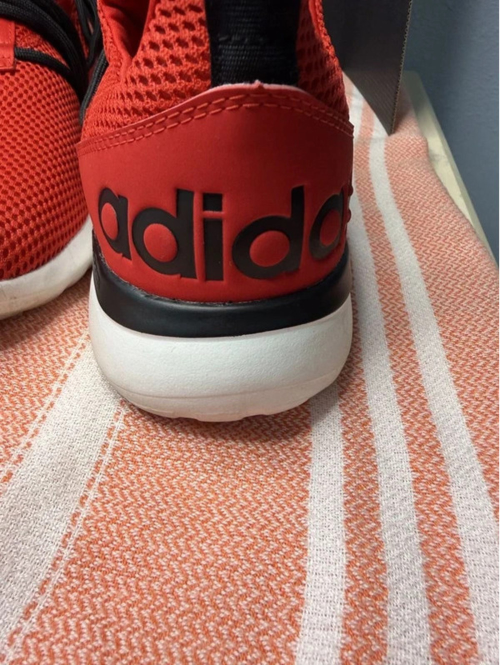 #849 Adidas Cloud foam Comfort Red Black Sneakers - Men's Size 12 - Picture 4 of 8